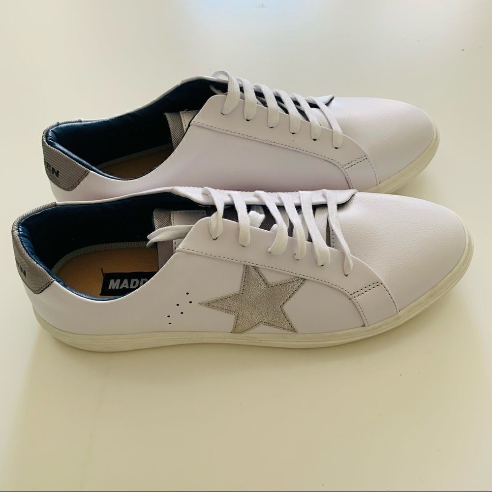 STEVE MADDEN DIXXIN STAR WHITE SILVER LOW TOP SNEAKERS 10 - Picture 5 of 11